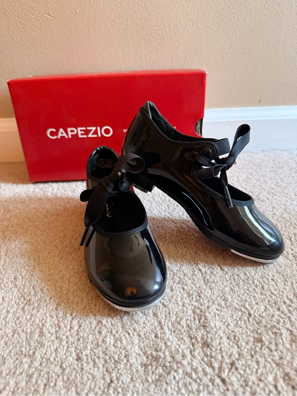 Capezio Tie Tap Shoes size 11.5 black ribbonette patent leather